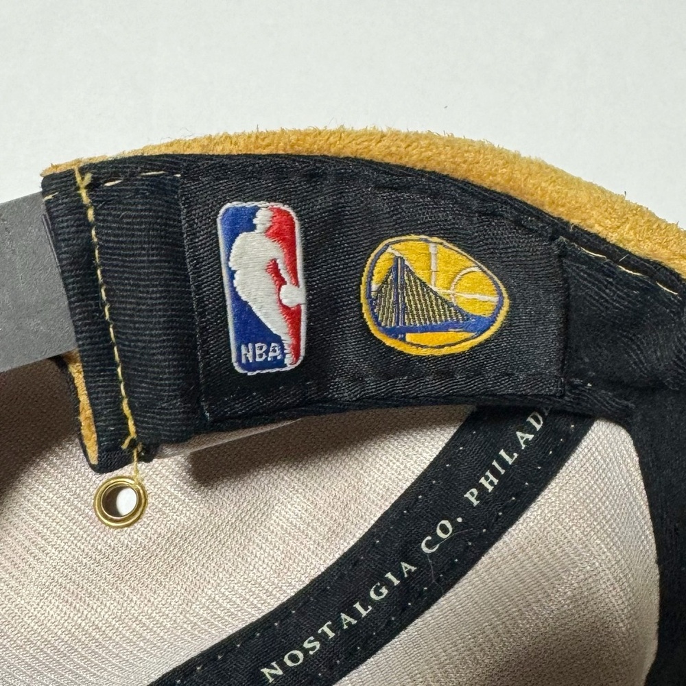 Golden State Warriors Mitchell & Ness Snapback Hat - Picture 8 of 9